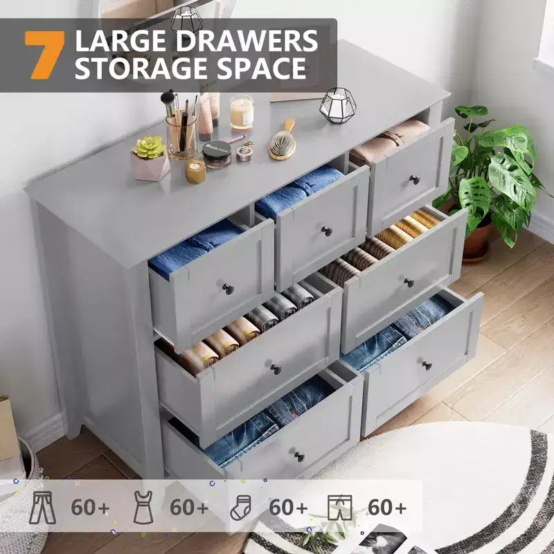 7-Drawer Modern Dresser for Bedroom, Wood Storage Chest with Deep Drawers - Ideal for Living Room, Hallway & Entryway