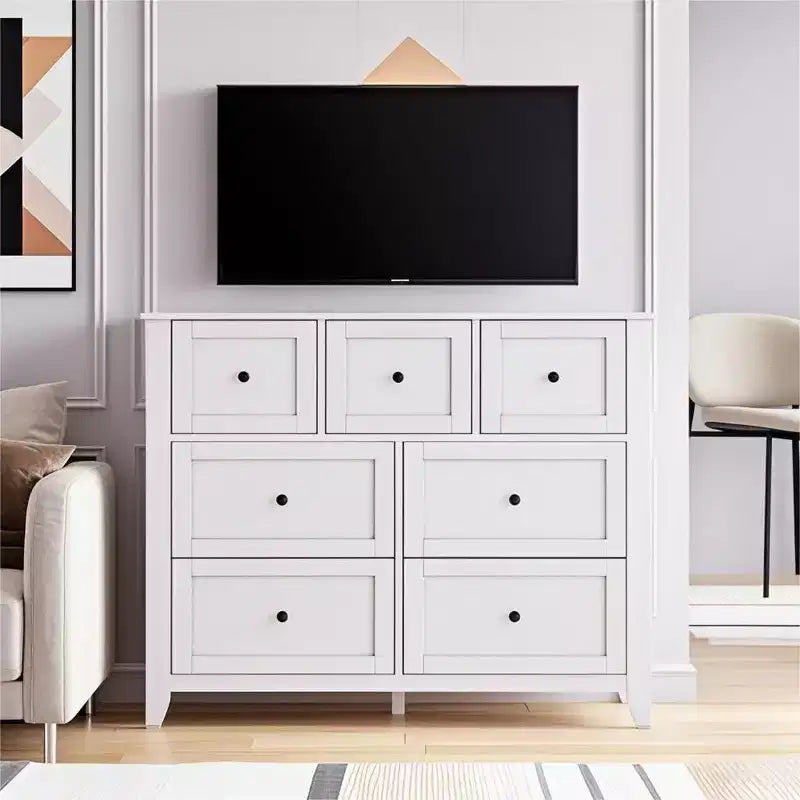7-Drawer Modern Dresser for Bedroom, Wood Storage Chest with Deep Drawers - Ideal for Living Room, Hallway & Entryway