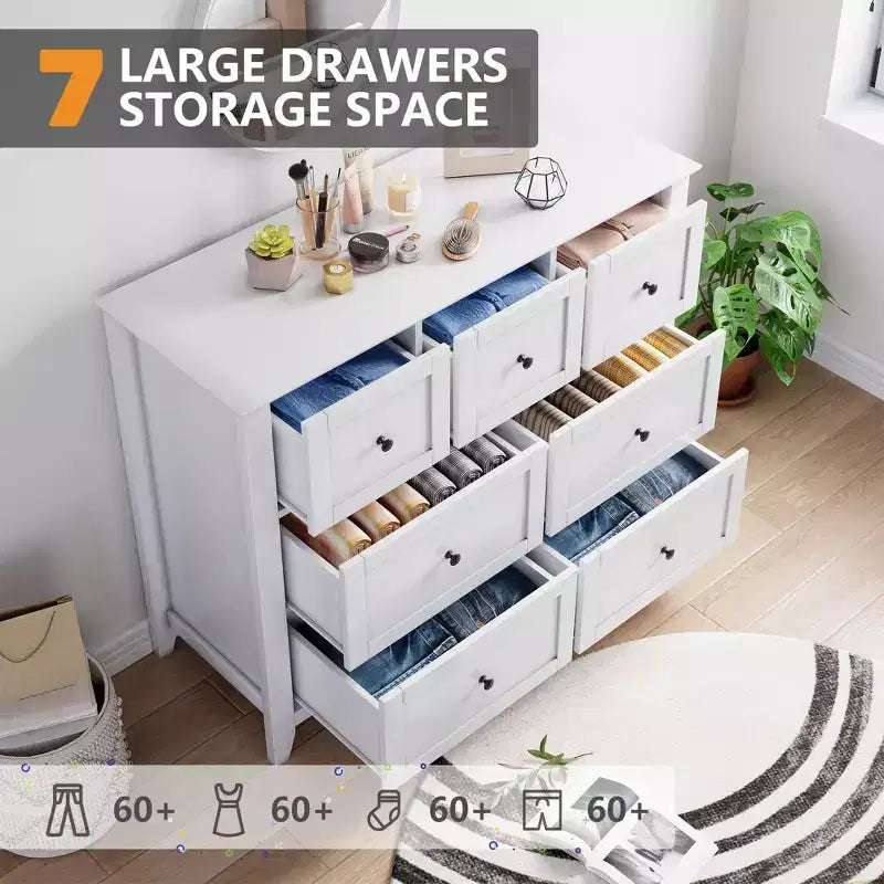 7-Drawer Modern Dresser for Bedroom, Wood Storage Chest with Deep Drawers - Ideal for Living Room, Hallway & Entryway