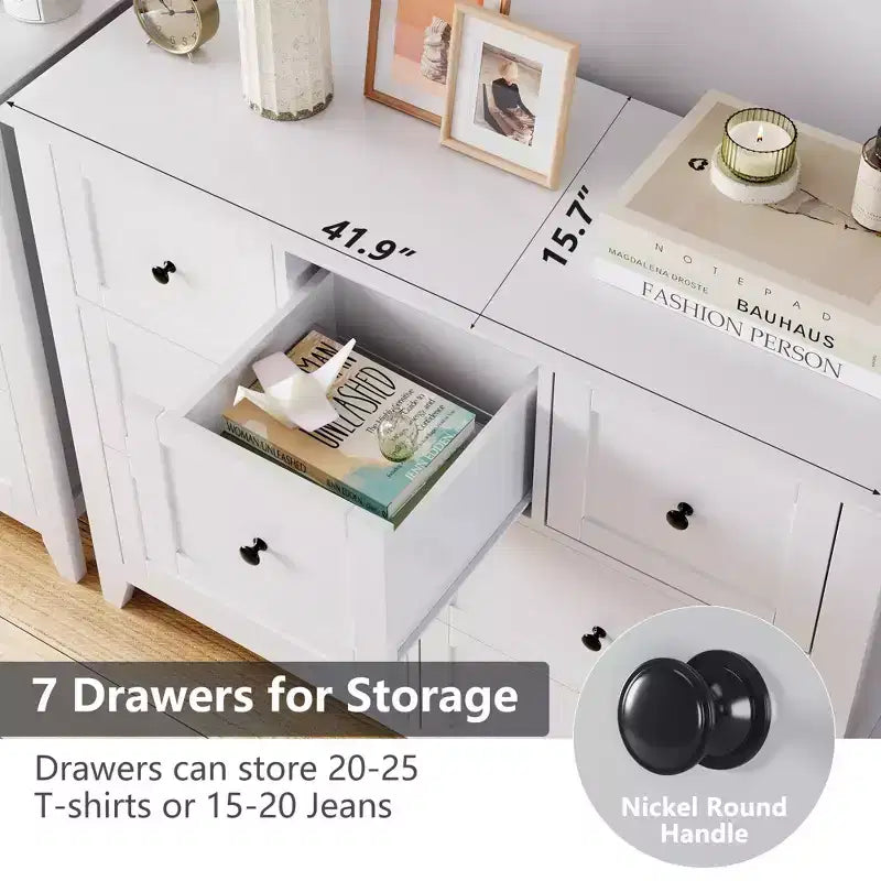 7-Drawer Modern Dresser for Bedroom, Wood Storage Chest with Deep Drawers - Ideal for Living Room, Hallway & Entryway