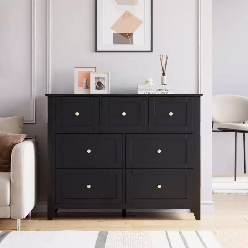 7-Drawer Modern Dresser for Bedroom, Wood Storage Chest with Deep Drawers - Ideal for Living Room, Hallway & Entryway